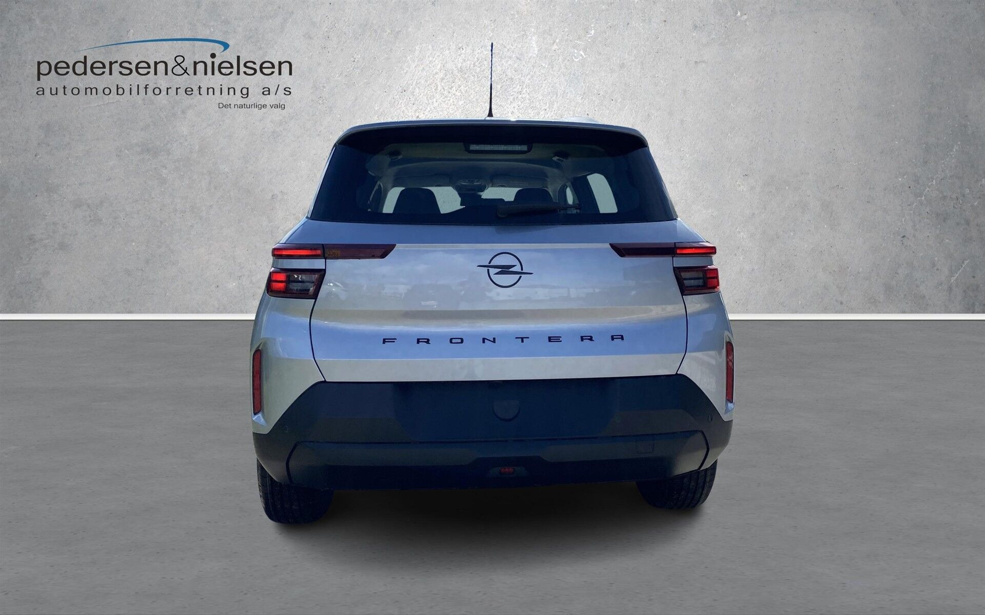 Sølv Opel Frontera fra 2026