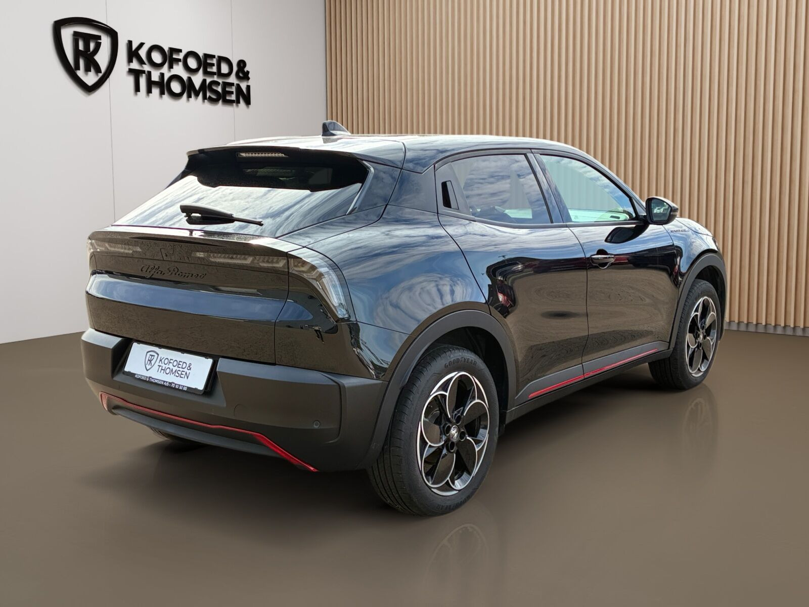Sort Alfa Romeo Junior fra 2025