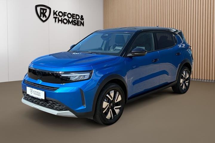 Blå Opel Frontera fra 2025 set udefra