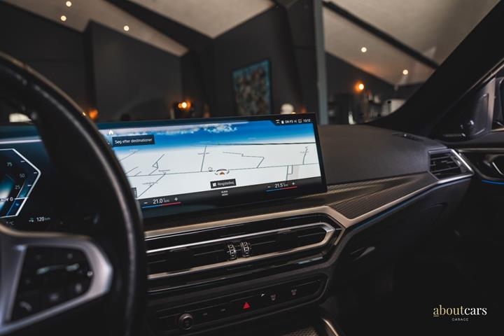 Grå BMW i4 fra 2023