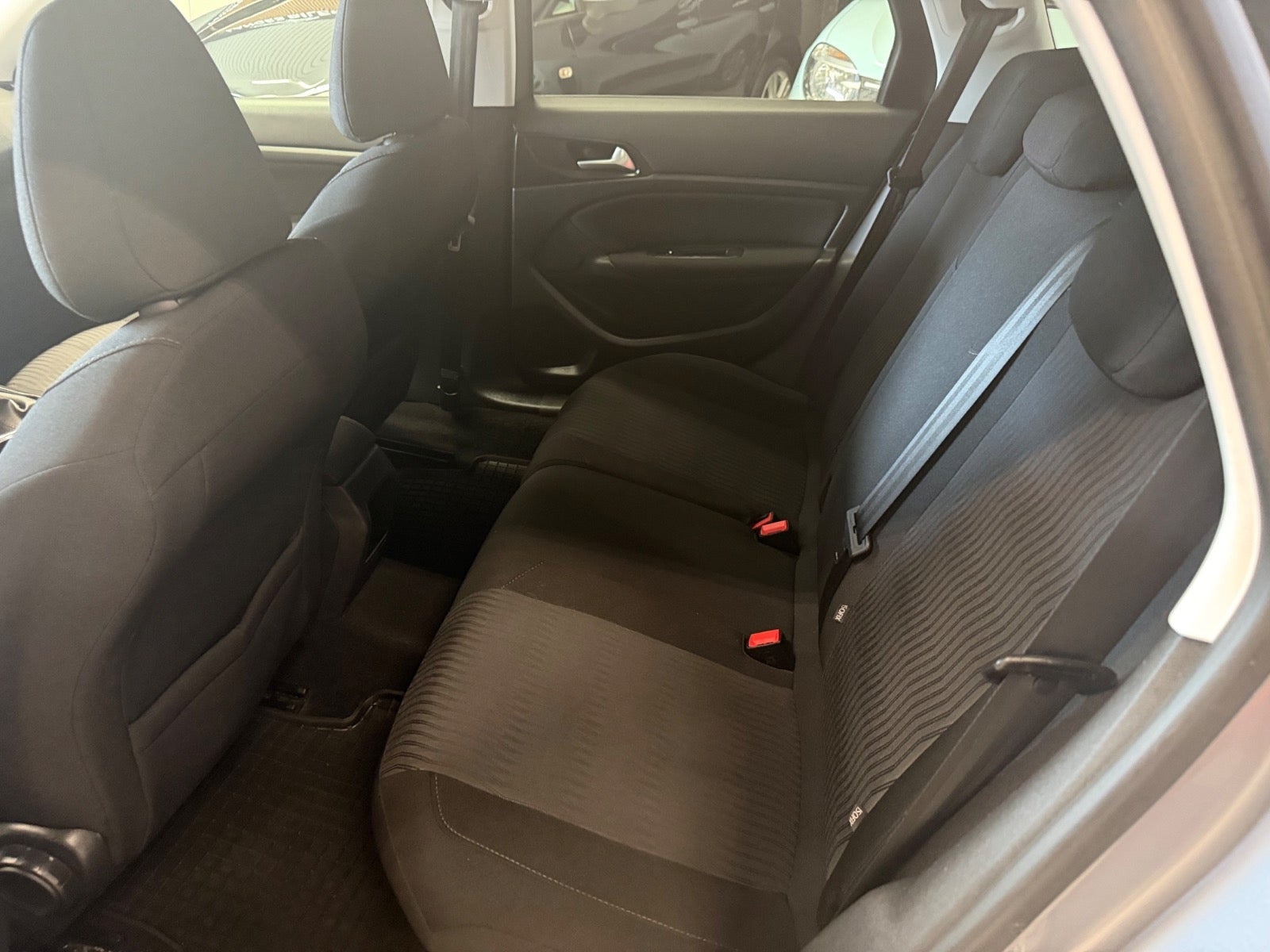 undefined Peugeot 308 fra 2015