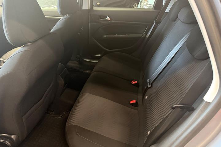 undefined Peugeot 308 fra 2015