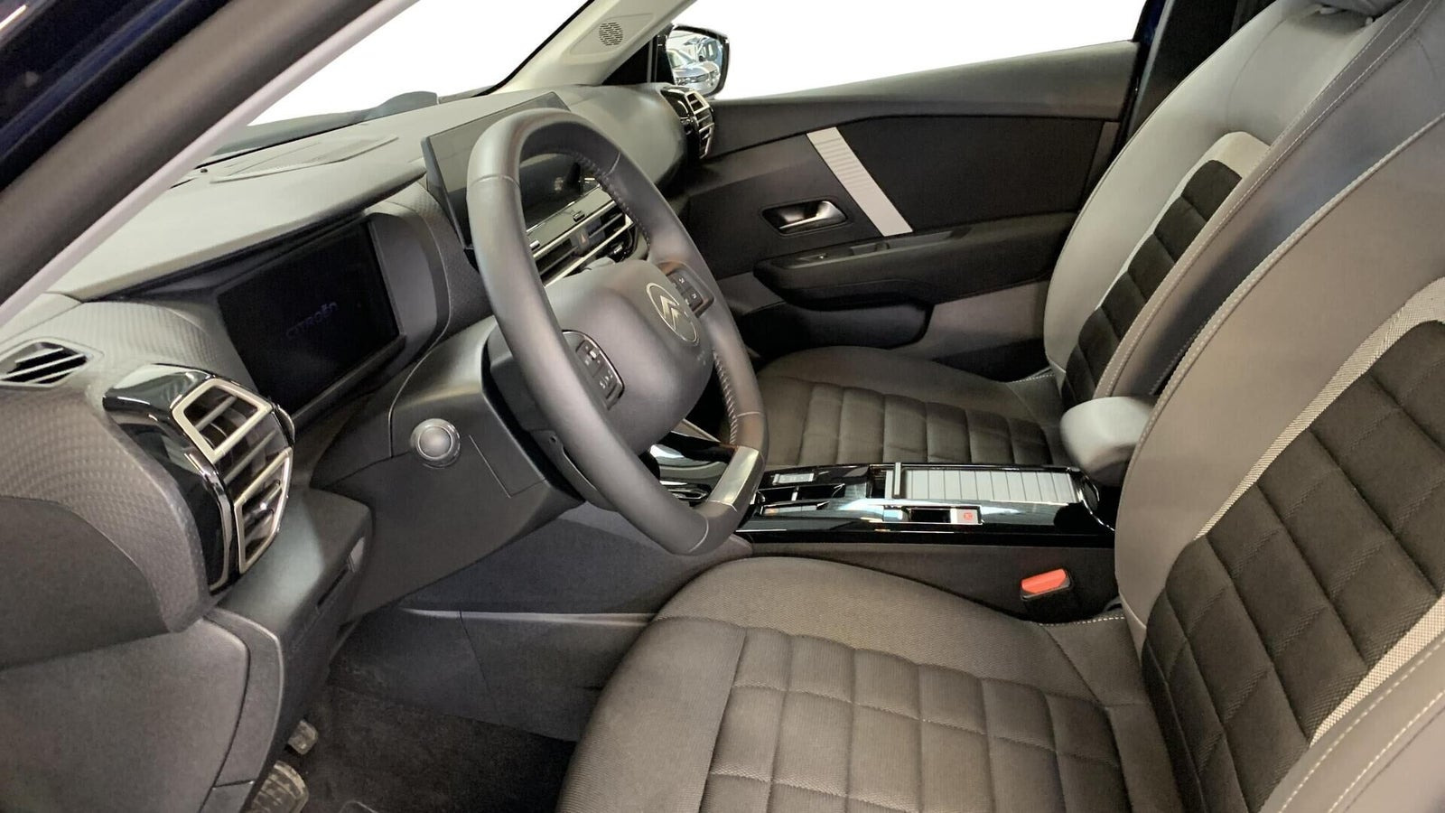 Sort Citroën ë-C4 fra 2025