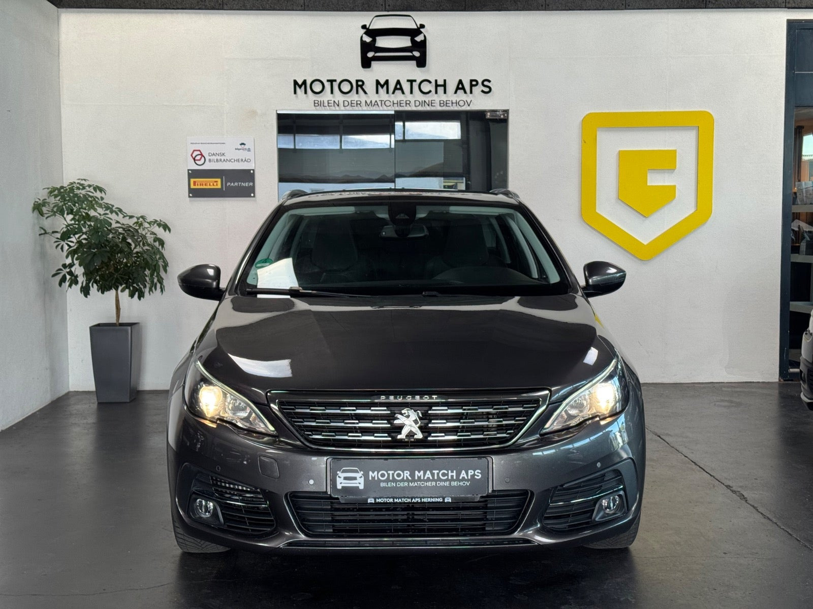 undefined Peugeot 308 fra 2017