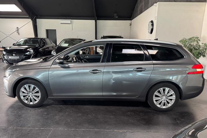 undefined Peugeot 308 fra 2017