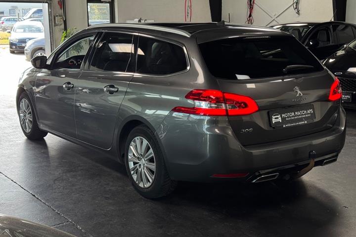 undefined Peugeot 308 fra 2017