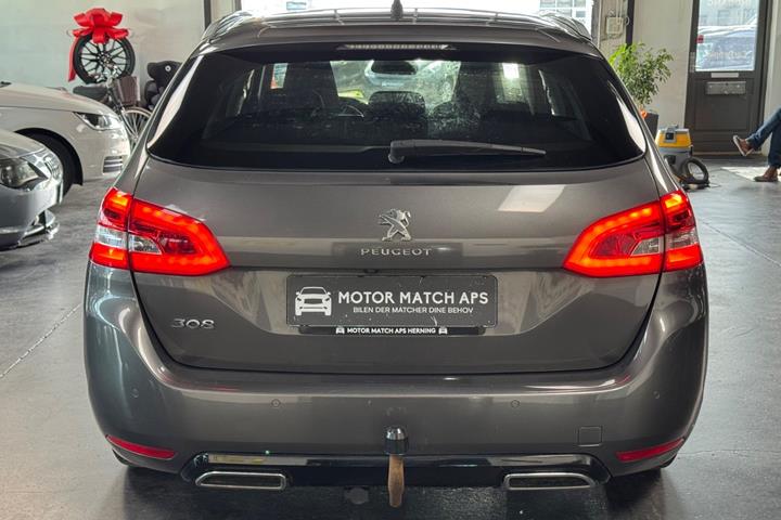 undefined Peugeot 308 fra 2017