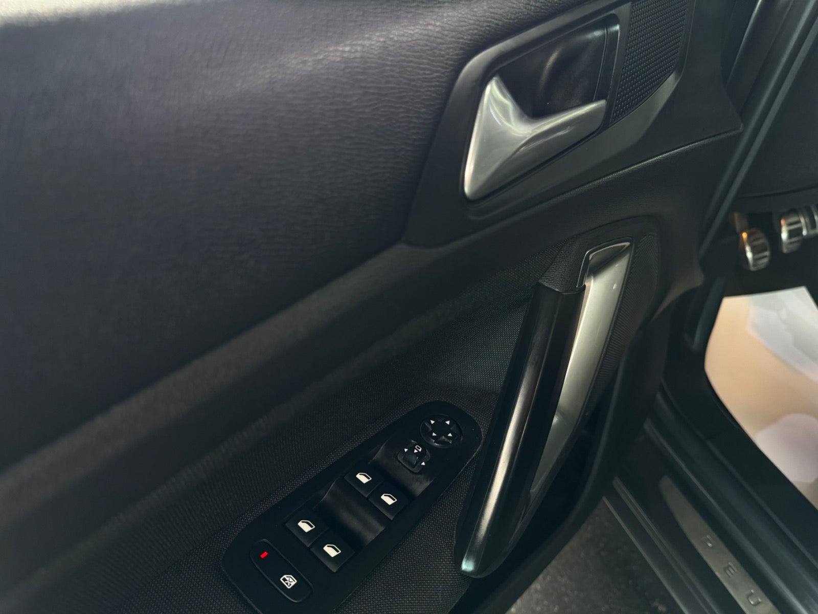 undefined Peugeot 308 fra 2017