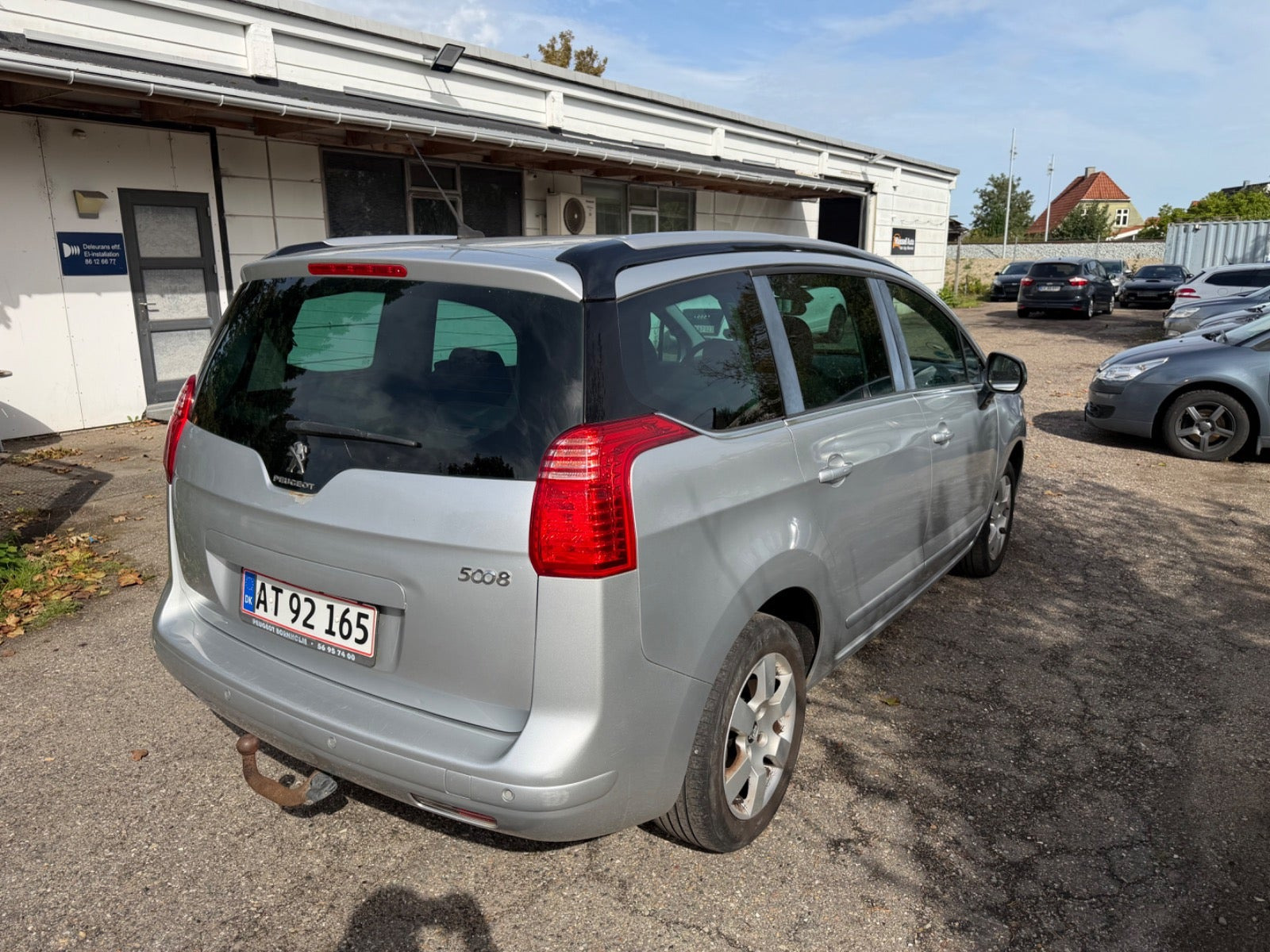 Grøn Peugeot 5008 fra 2015