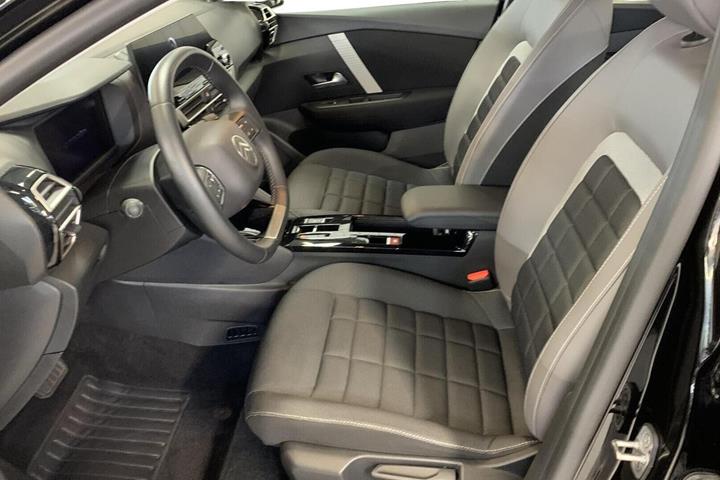 Sort Citroën ë-C4 fra 2025
