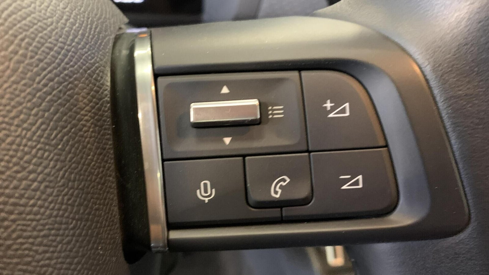 Sort Citroën ë-C4 fra 2025