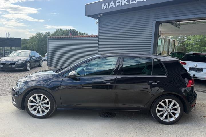 Sort VW Golf VII fra 2018
