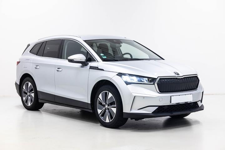 Grå Skoda Enyaq fra 2025