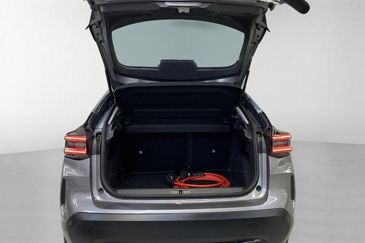 Grå Citroën ë-C4 fra 2025