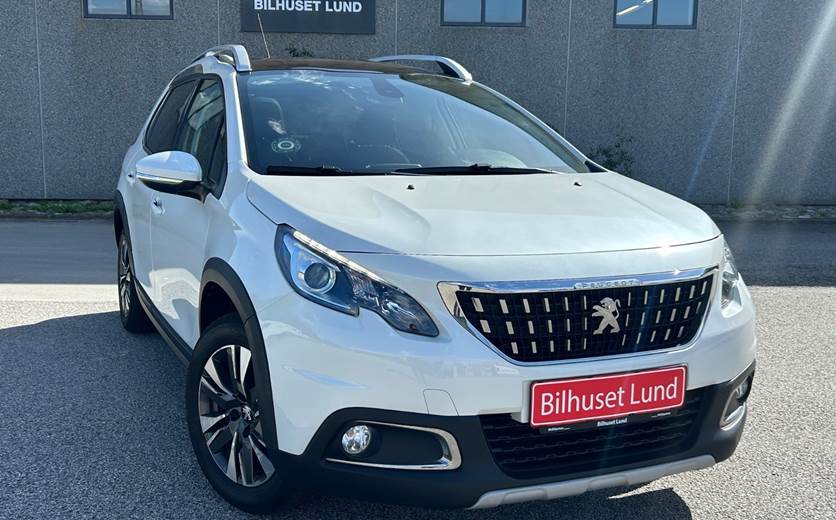 Peugeot 2008 1,2 e-THP 110 Allure Sky