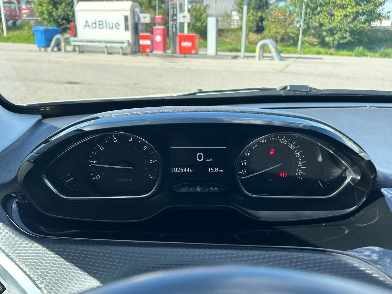 Hvid Peugeot 2008 fra 2018