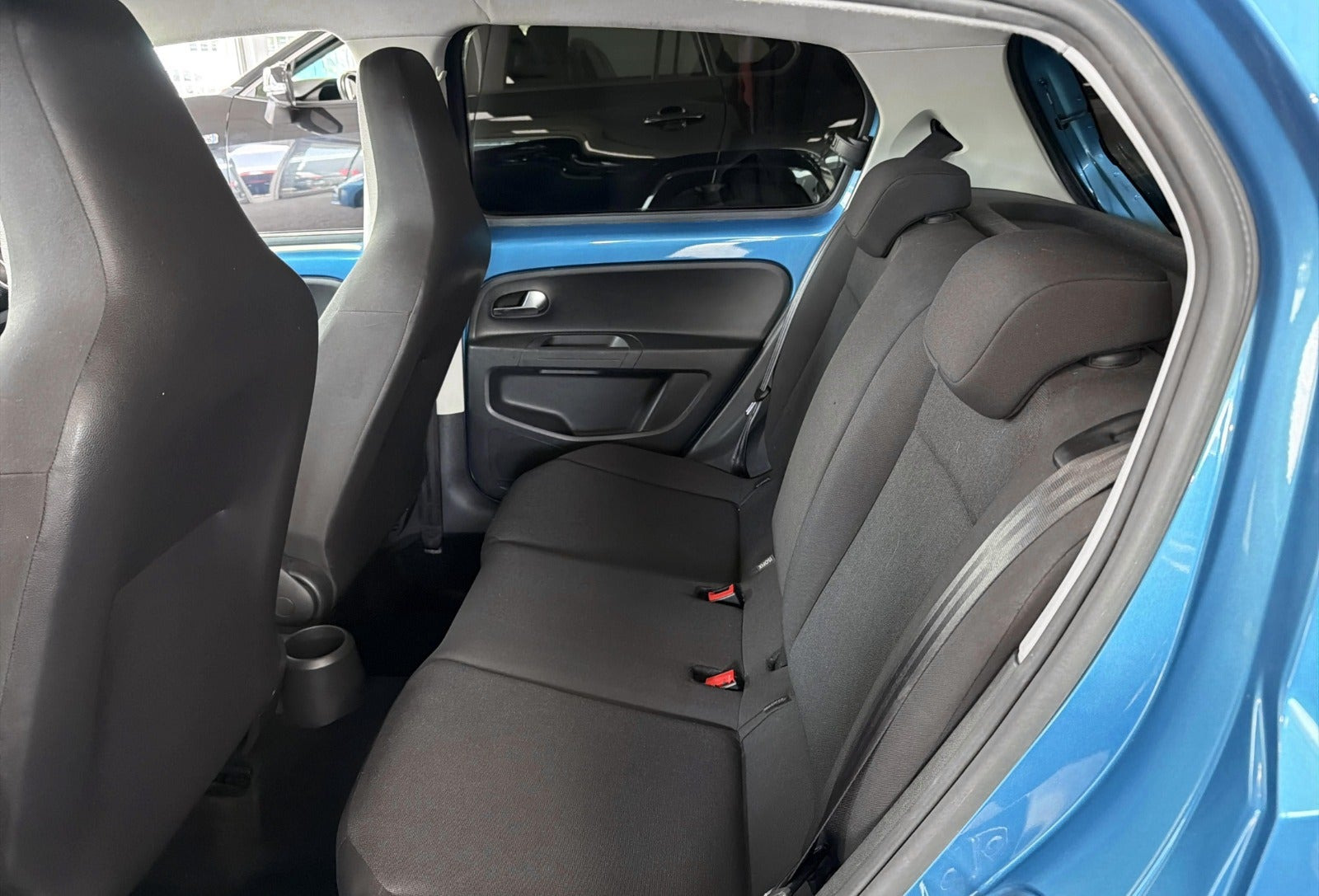 Turquoise VW UP! fra 2018