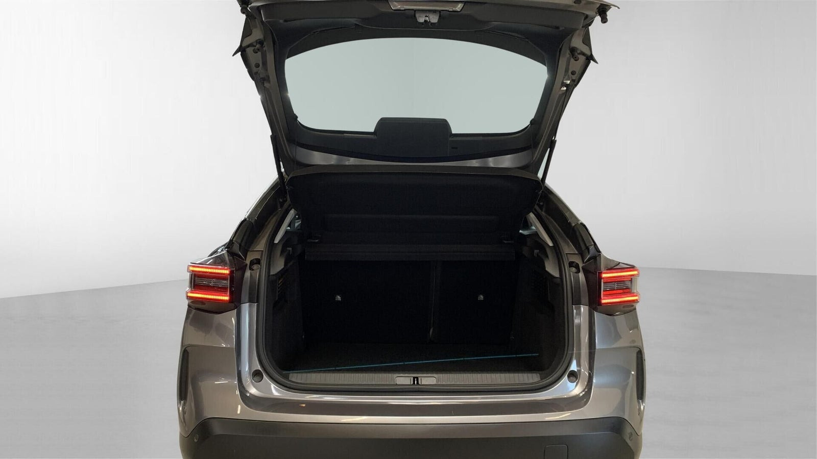 Grå Citroën ë-C4 fra 2025