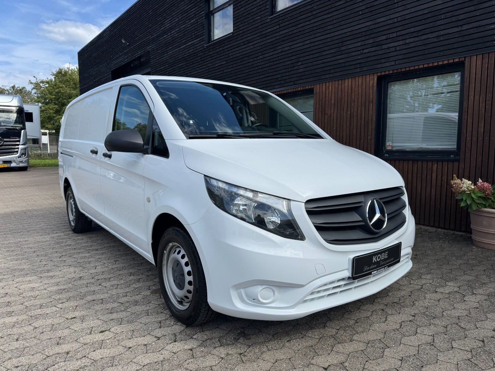 Mercedes Vito 114 2,0 CDi Kassevogn aut. L RWD