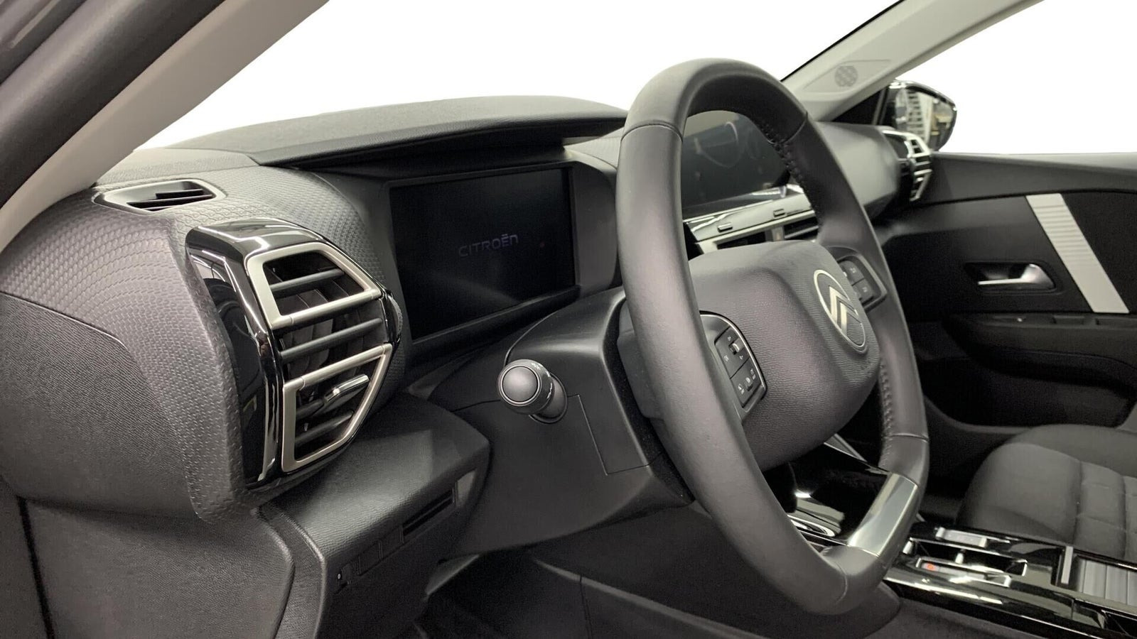 Grå Citroën ë-C4 fra 2025