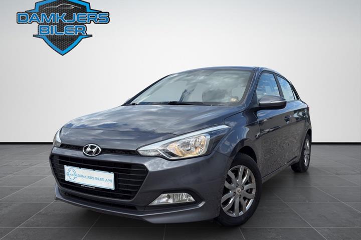 Grå Hyundai i20 fra 2017