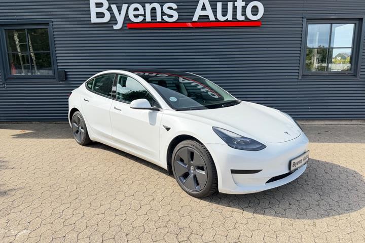 undefined Tesla Model 3 fra 2022