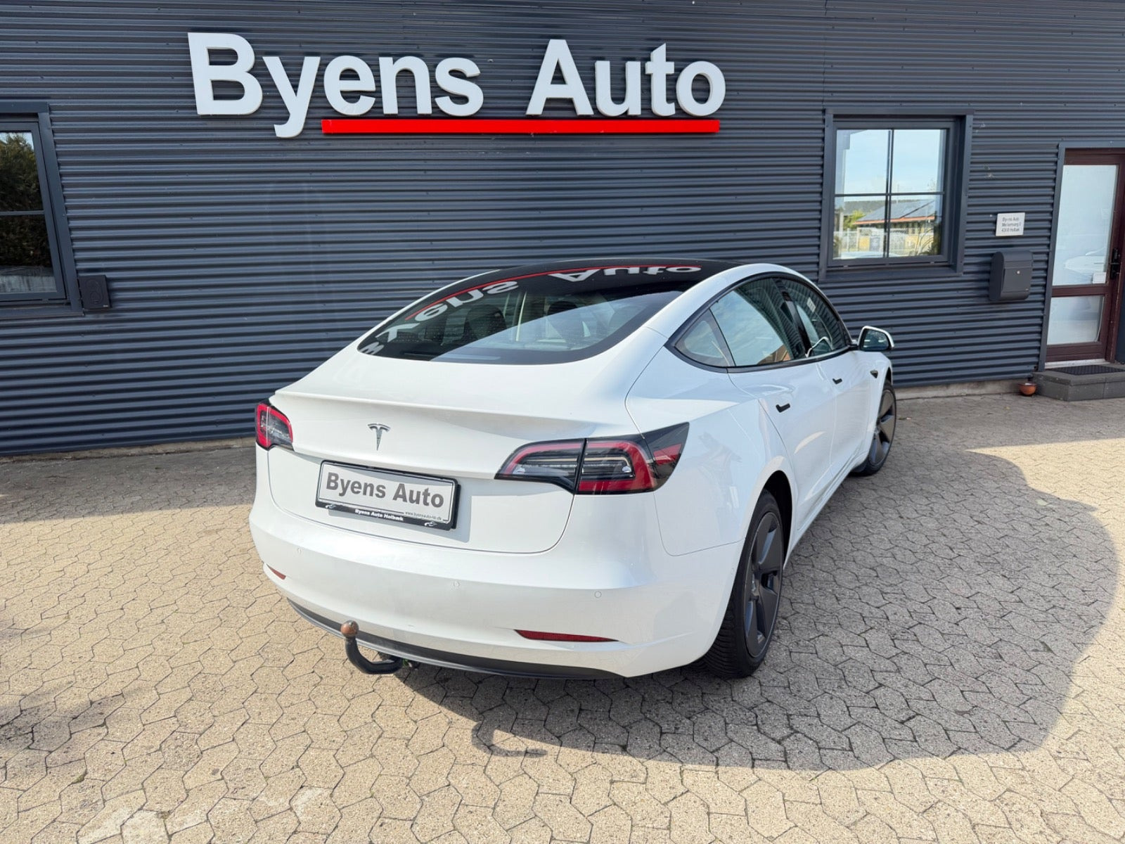 undefined Tesla Model 3 fra 2022