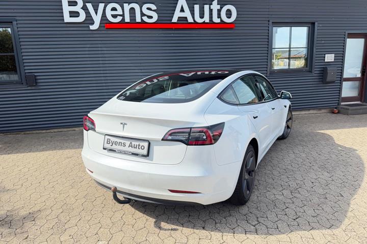 undefined Tesla Model 3 fra 2022