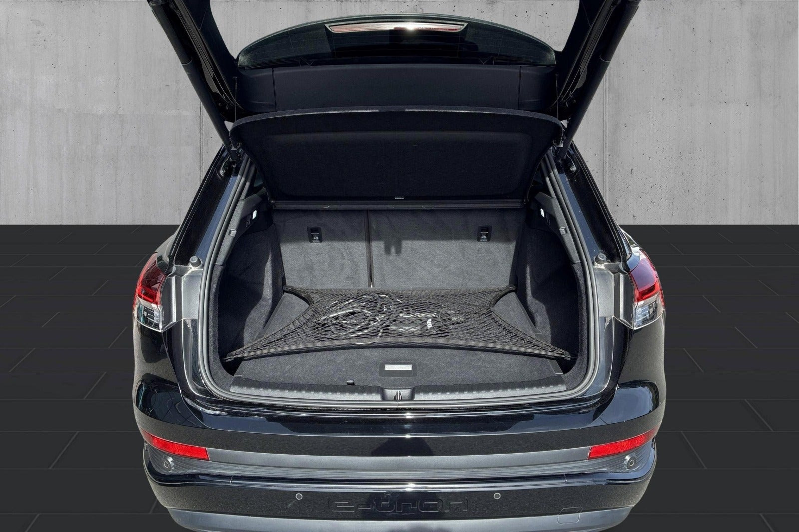 Sort Audi Q4 e-tron fra 2022