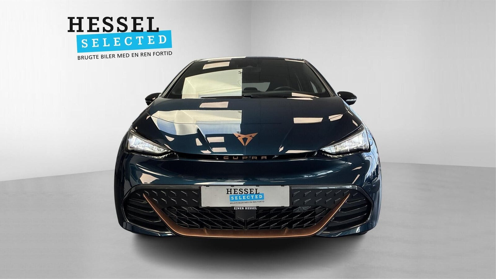 Blå Cupra Born fra 2024