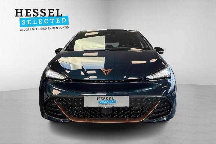 Blå Cupra Born fra 2024