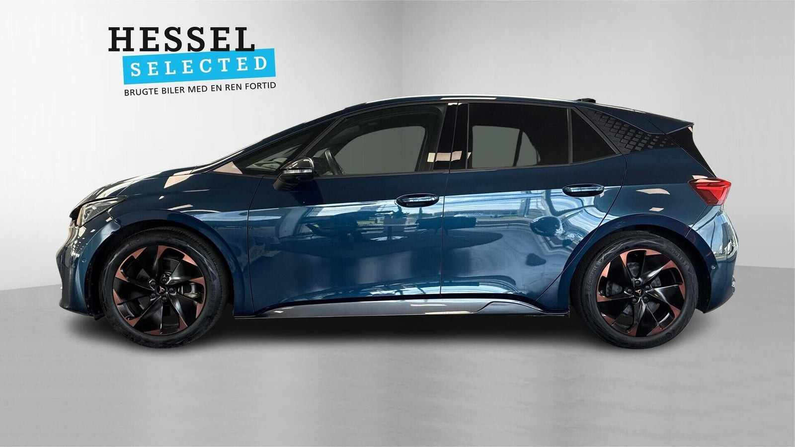 Blå Cupra Born fra 2024