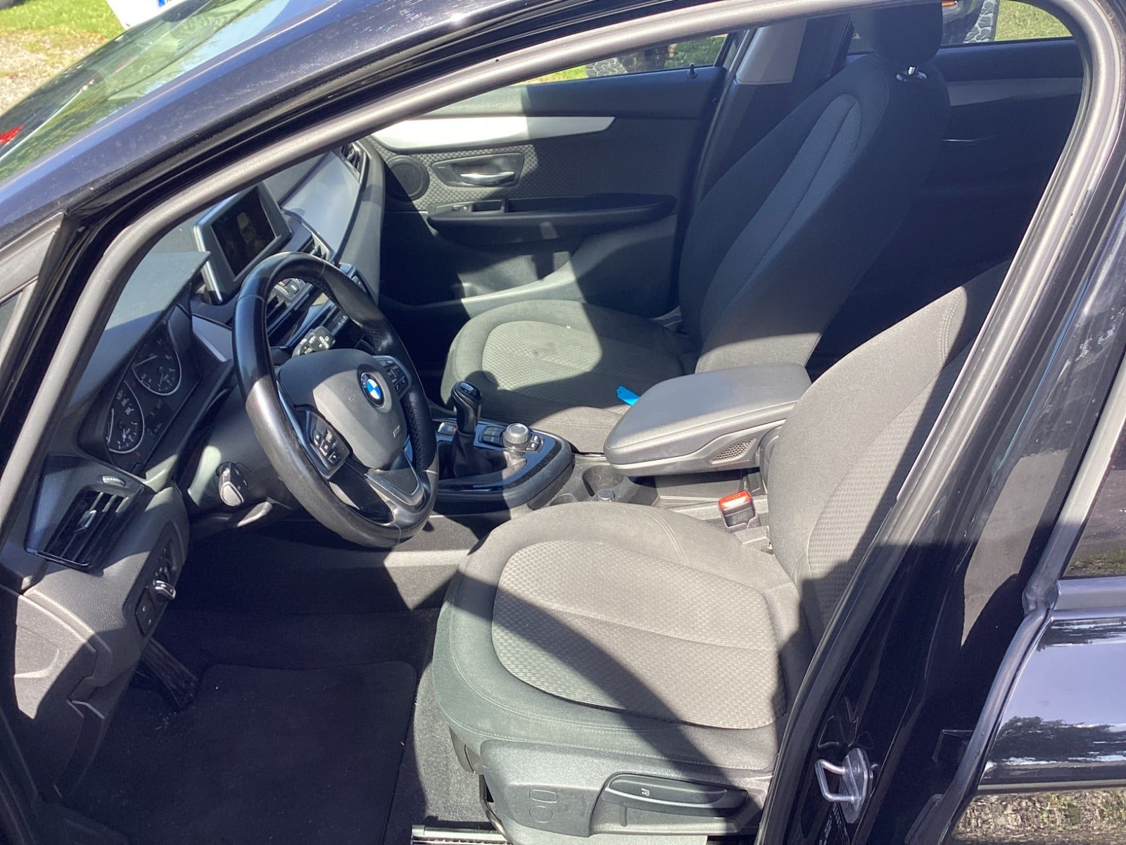 undefined BMW 218d fra 2016