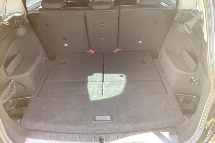 undefined BMW 218d fra 2016