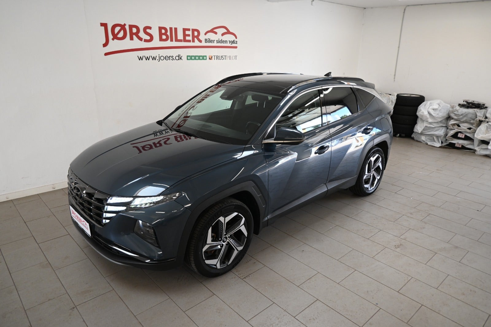 Grå Hyundai Tucson fra 2022