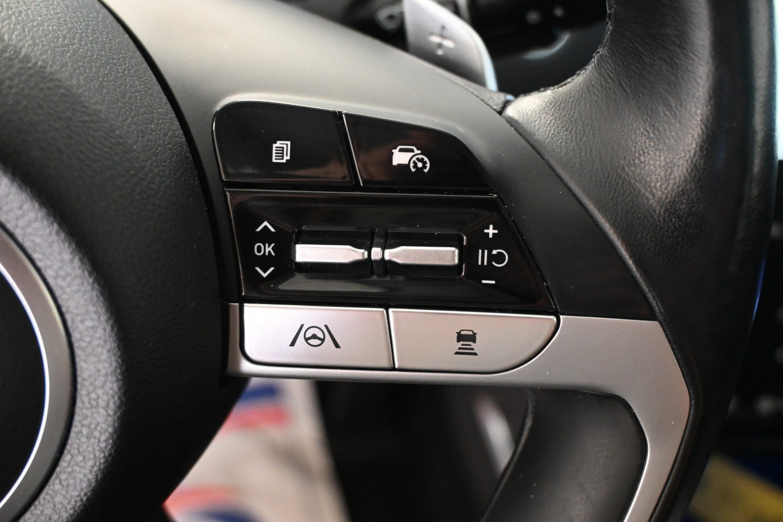 Grå Hyundai Tucson fra 2022