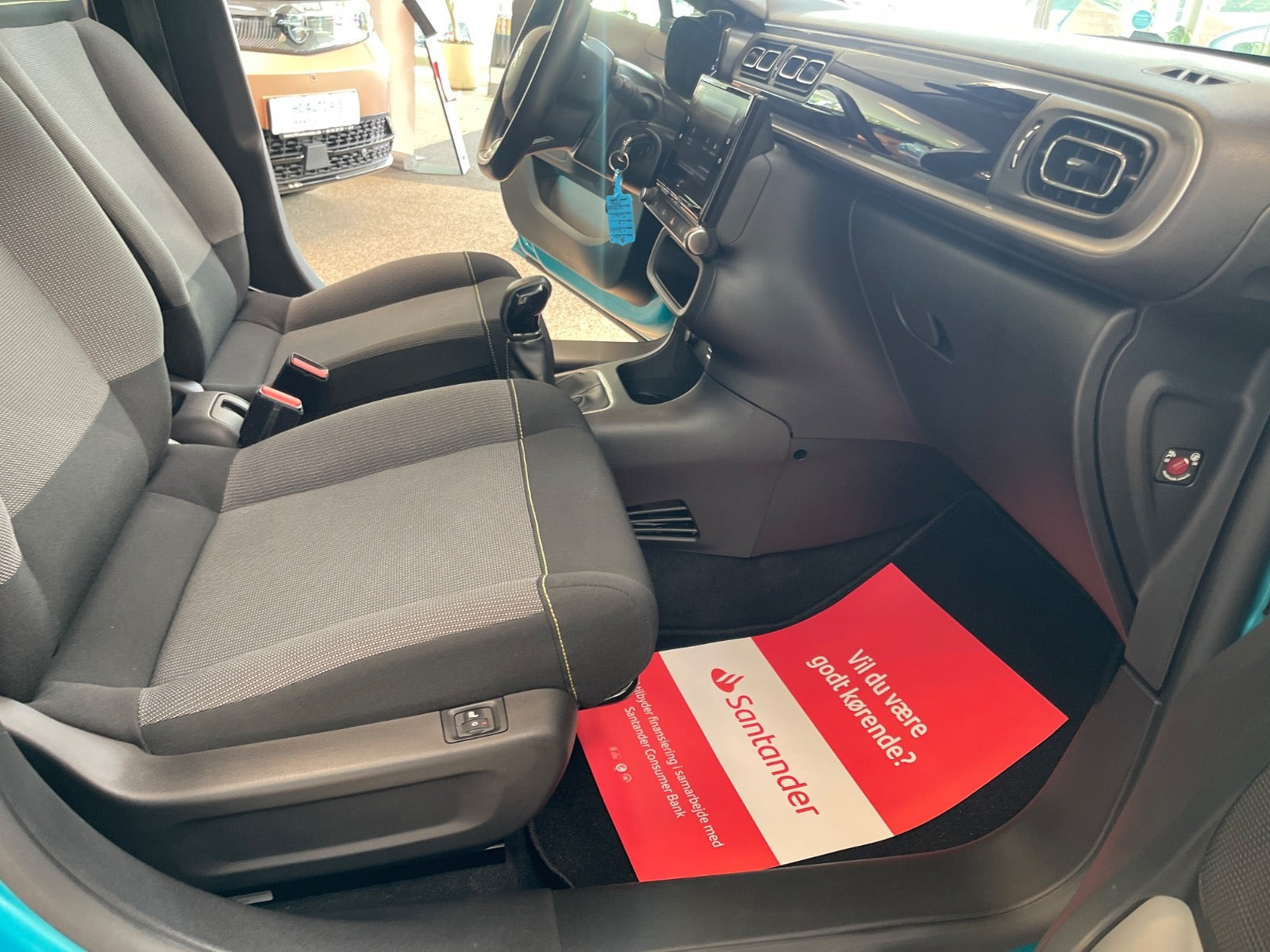 Turquoise Citroën C3 fra 2021