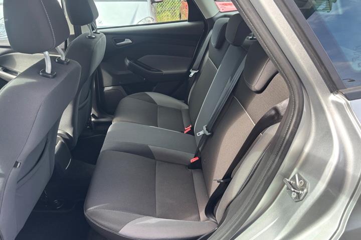 Sølv Ford Focus fra 2013