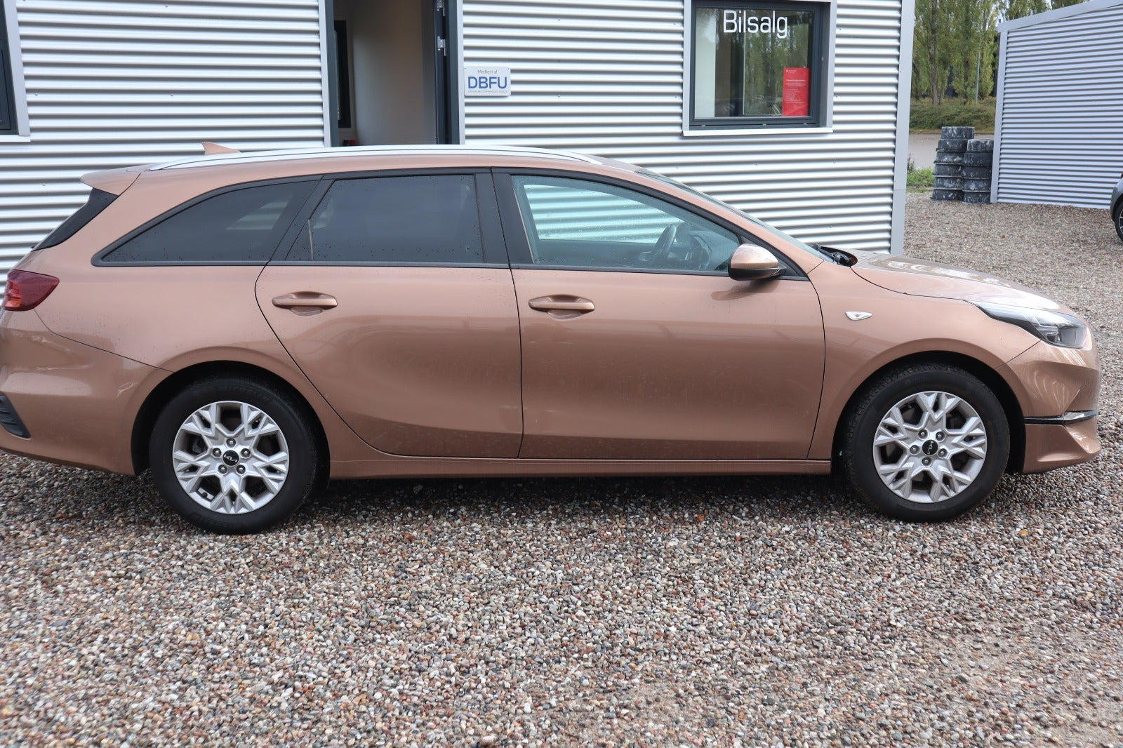 Brun Kia Ceed fra 2022