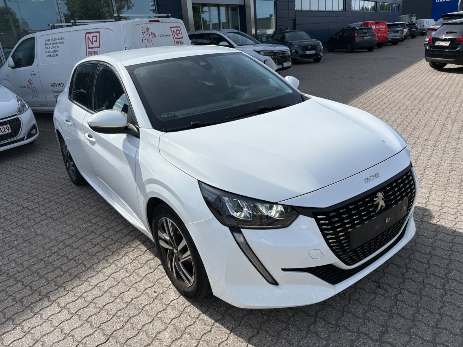 Hvid Peugeot 208 fra 2021