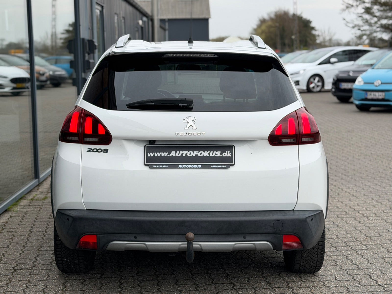 Hvid Peugeot 2008 fra 2018