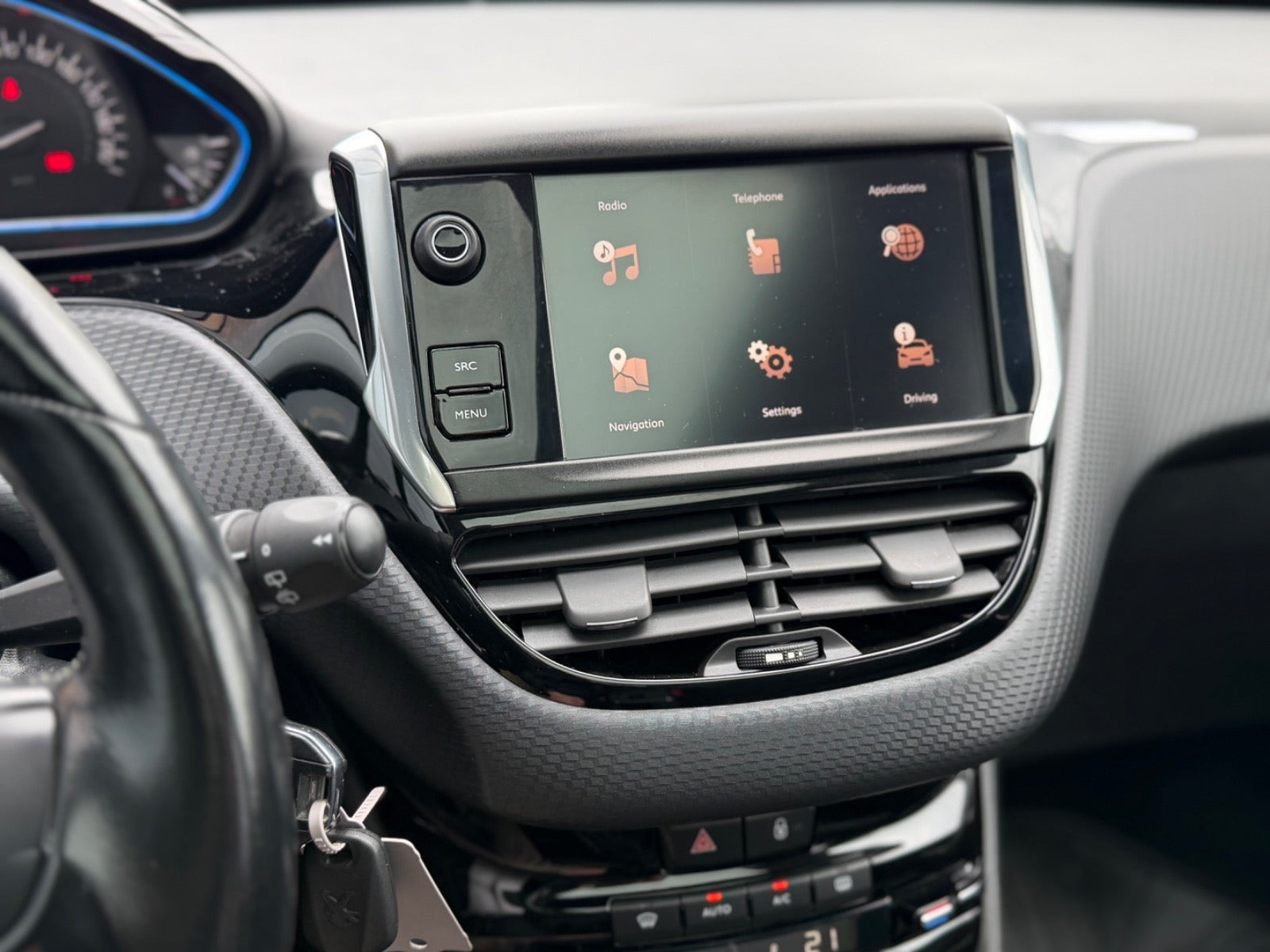 Hvid Peugeot 2008 fra 2018