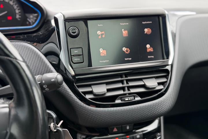 Hvid Peugeot 2008 fra 2018