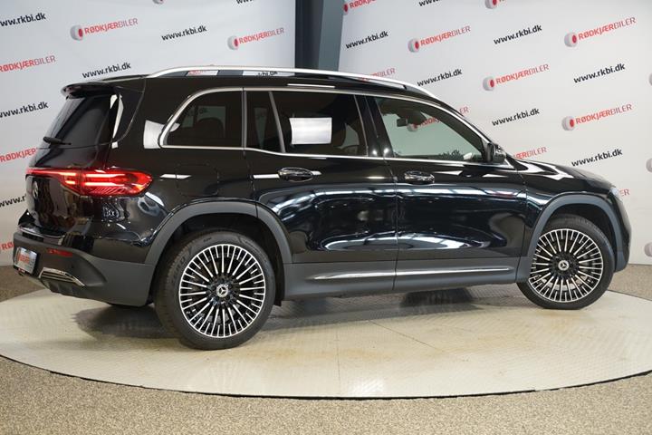 Sort Mercedes EQB250+ fra 2025