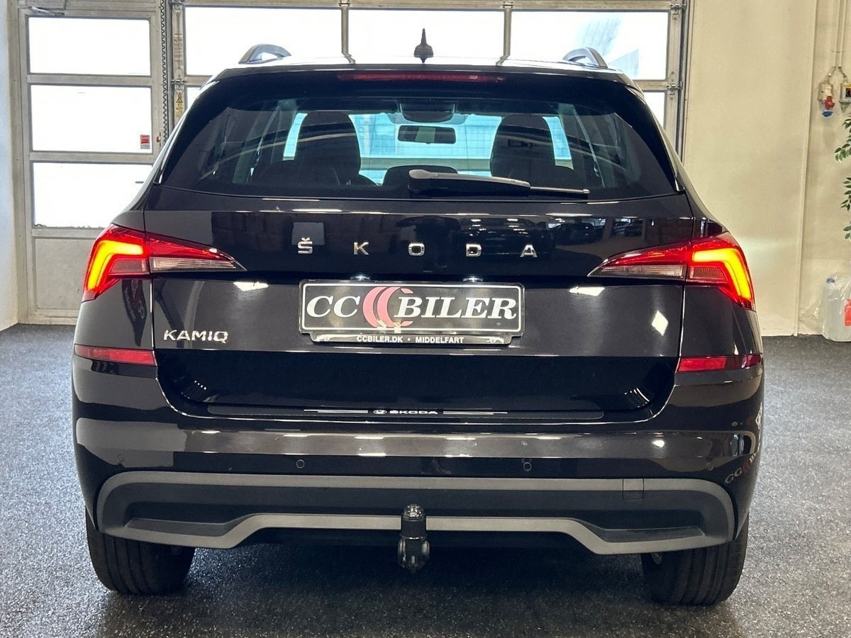Sort Skoda Kamiq fra 2020