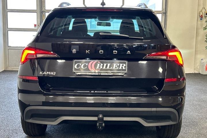 Sort Skoda Kamiq fra 2020