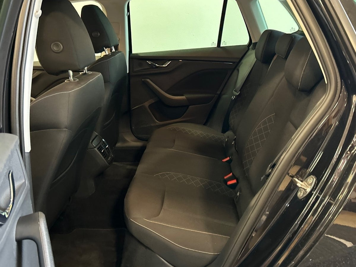Sort Skoda Kamiq fra 2020