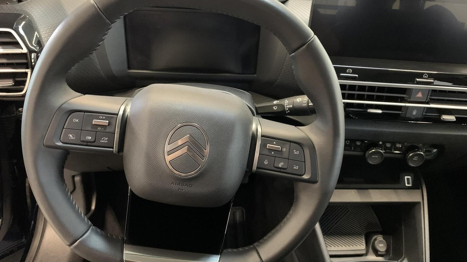 Sort Citroën ë-C4 fra 2025