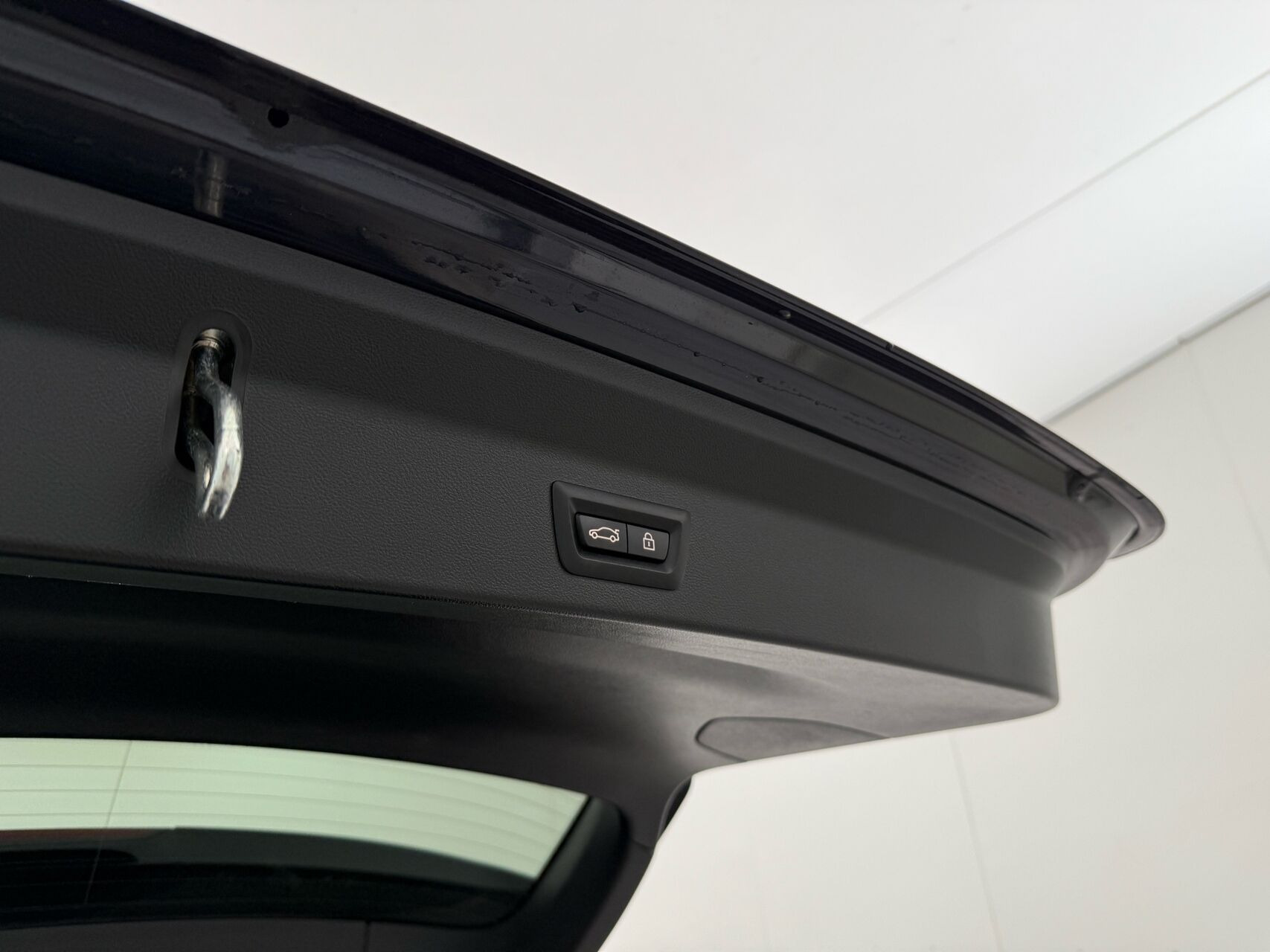Sort BMW iX3 fra 2023