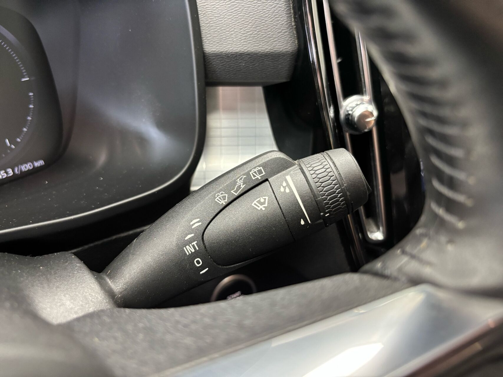 Sort Volvo XC40 fra 2020